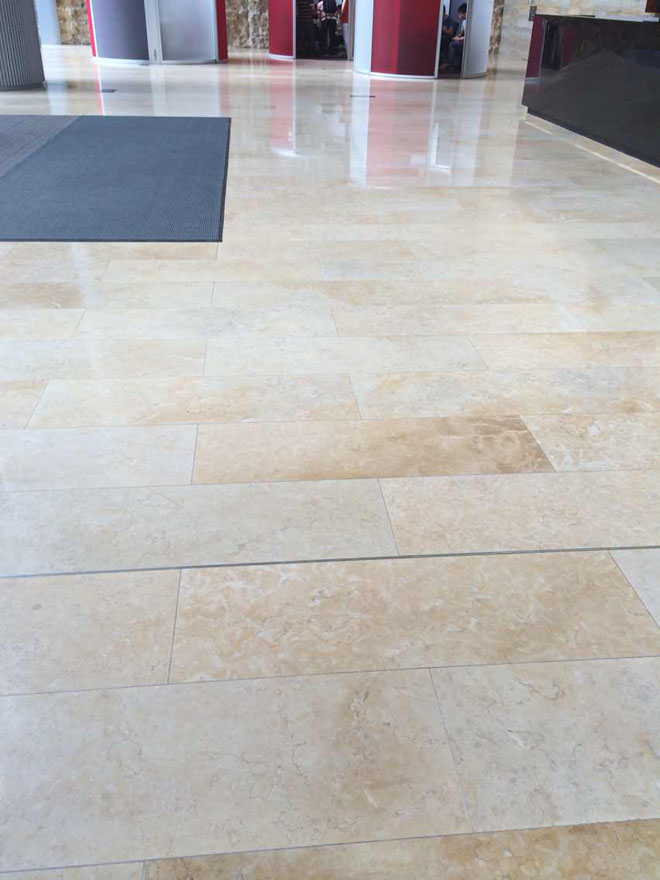 施達(dá)噴灑平拖系統(tǒng)被應(yīng)用在匯豐銀行廣州總部(廣州太沽匯)